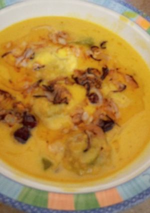 A picture of Karhi pakora.