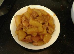 Hình của món Món Thịt Ba Chỉ Kho Xu Hào.