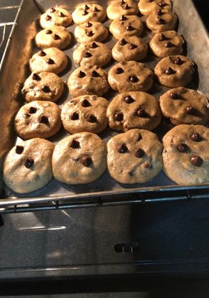 Una foto de Galletas con chispas de chocolate rápidas