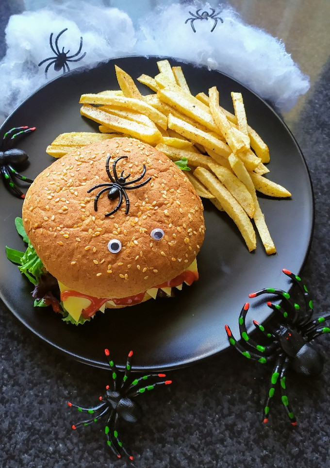 Una foto de Hamburguesa monstruo