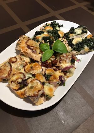 Csirkemell aszalt paradicsommal, mozzarellával recept fotója