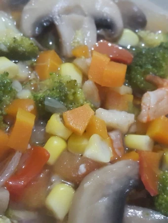 Langkah Gampang Membuat Resep Rainbow Mushroom soup yang  Bikin Ketagihan Anti Ribet, Lezat