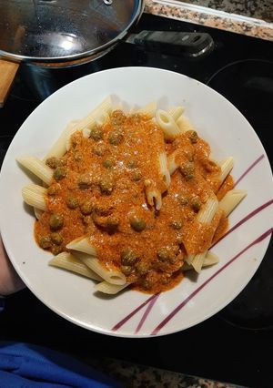 A picture of Pasta with sauce "airi".