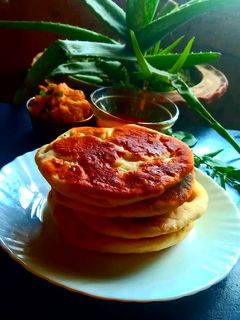 আলুর পরোটা(Aloor pur bhora moidar porota recipe in Bengali) রেসিপির প্রধান ছবি