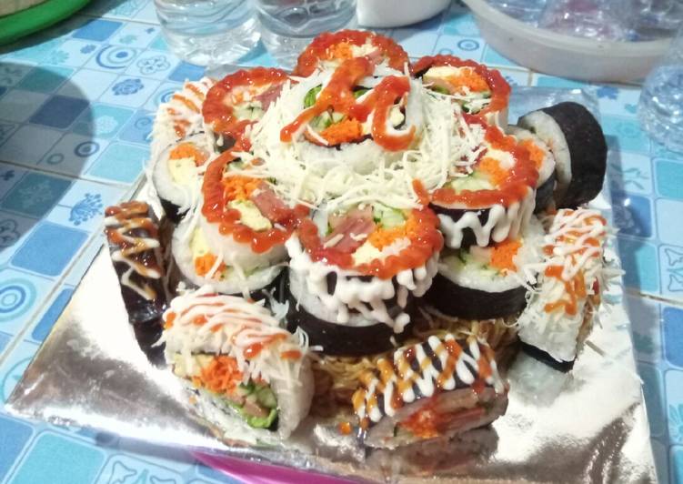Sushi Noodle Cake, pengganti Tart ulang tahun