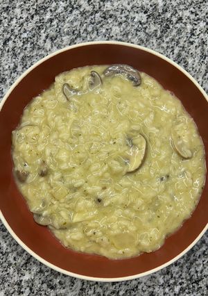 Una foto de Risotto de champiñones y queso azul 🧀