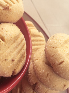 A picture of Custard cookies.