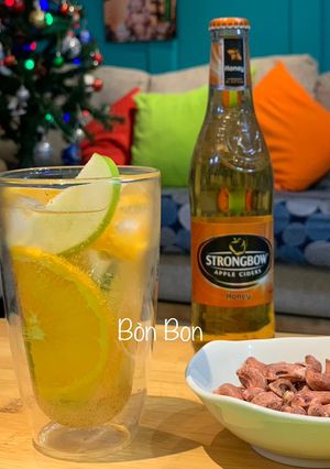 Hình của món StrongBow Trái Cây.