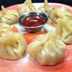 A picture of Veg momos.