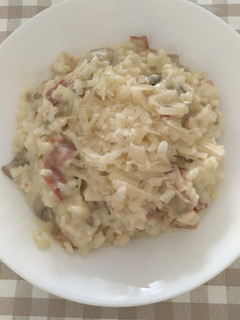 Una foto de Risotto de setas y bacon