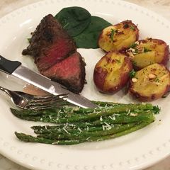 A picture of Wagyu Top Sirloin Steak With Asparagus & Potatoes.