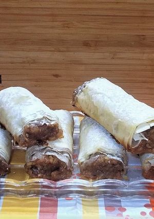 Almás ropogós burek (börek) recept fotója