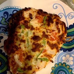 A picture of Naan pizza quick easy 2 minutes Pizza !!.