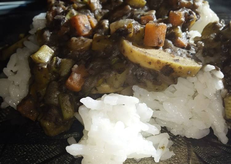 Arroz con salsa de frijol negro