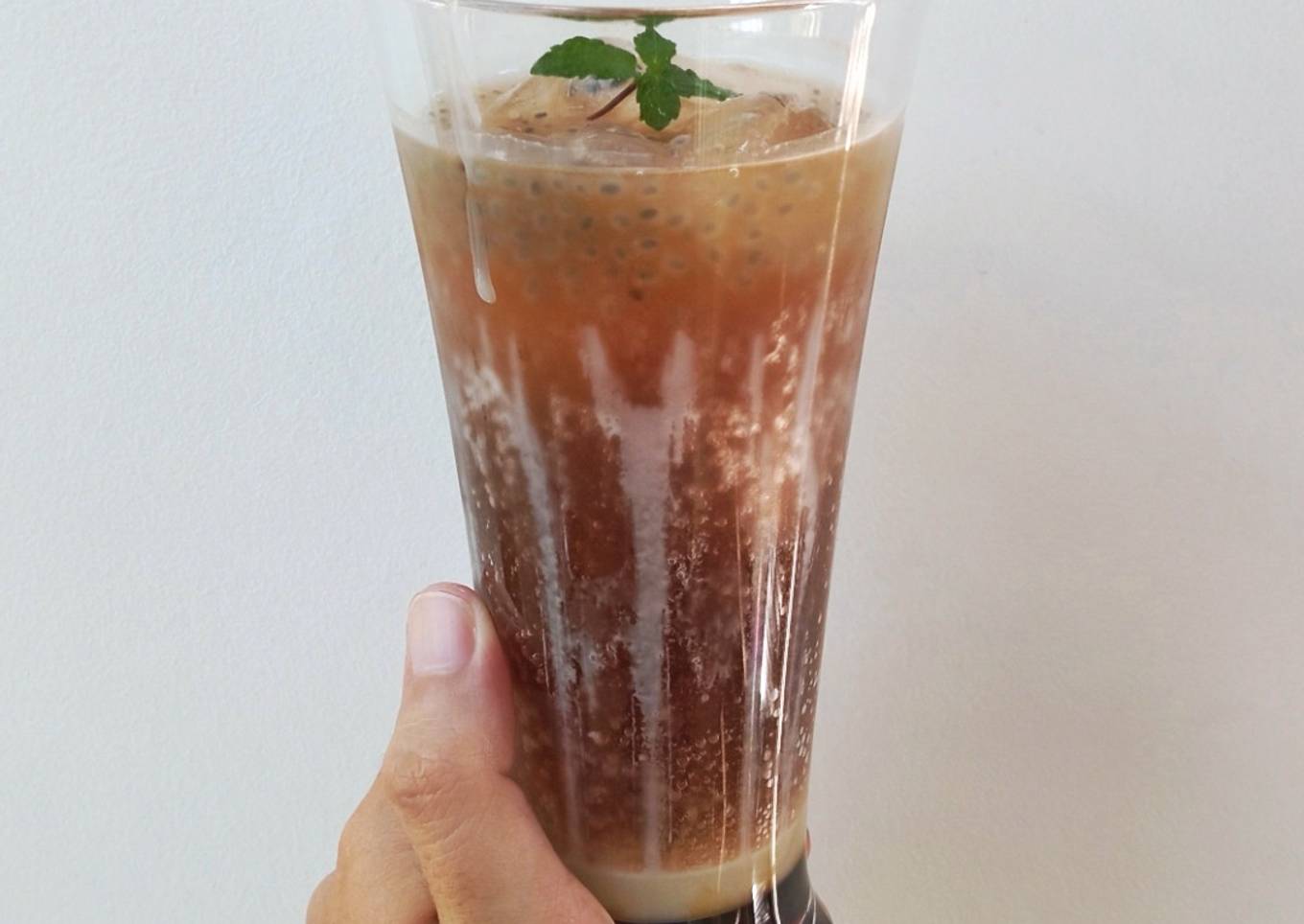 Es Mocca Cola ������