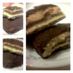 A picture of Chocolate peanutbutter graham cracker sandwiches.../ like the ones at Disney World.