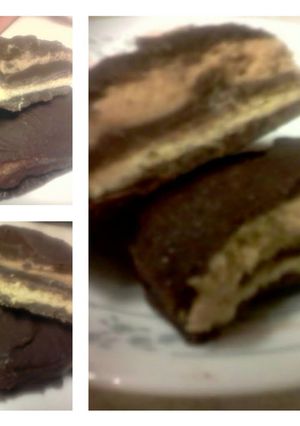 A picture of Chocolate peanutbutter graham cracker sandwiches.../ like the ones at Disney World.