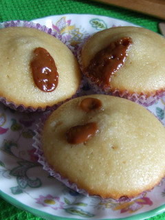 Foto principal de Bollitos volcán de coco y dulce de leche