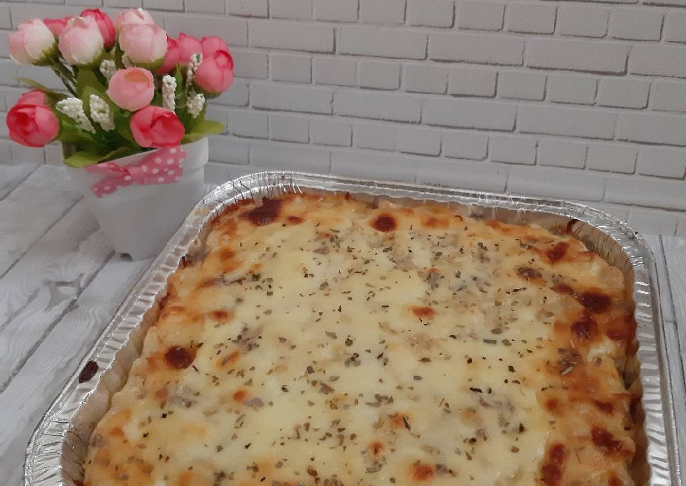 Cheesy Macaroni Schotel