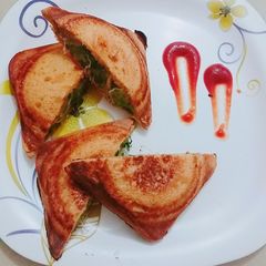 A picture of Sweet potato grilled sandwich.