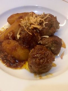 Foto resep Semur Bola Daging Lezat