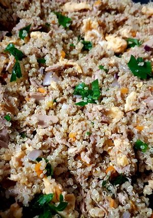 A picture of Fried Quinoa with tuna.
