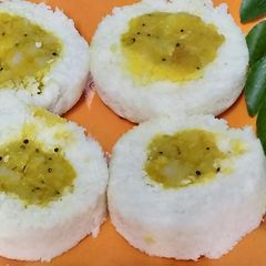 A picture of Stuffed Idli.