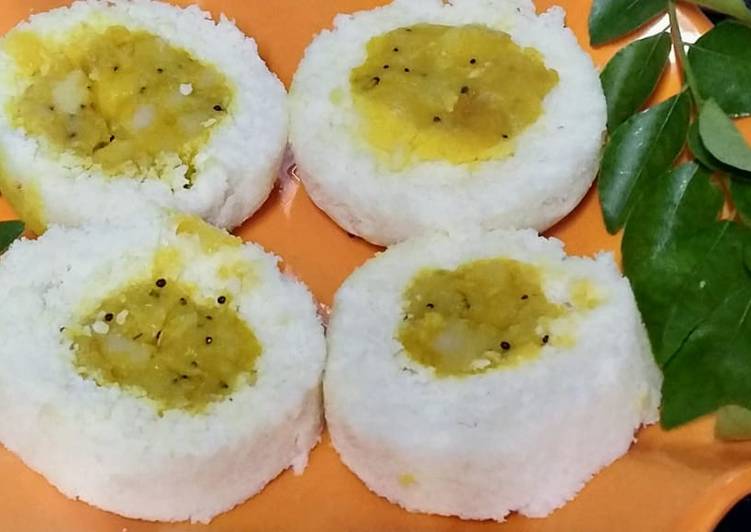 Stuffed Idli