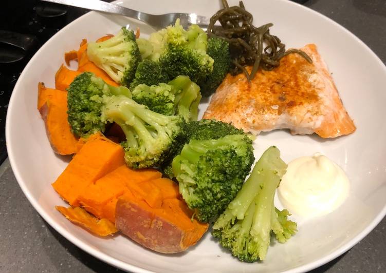 Salmon and simple veg