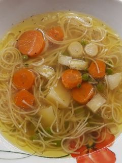 Gyors zöldségleves recept fotója