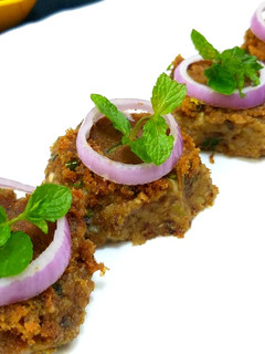 काले चने के कबाब (Kale chane ke kabab recipe in hindi) रेसिपी मुख्य फोटो