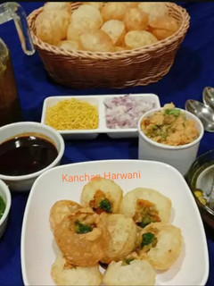 पानी पूरी (Pani Puri recipe in hindi) रेसिपी मुख्य फोटो