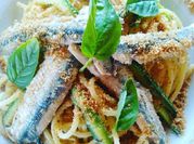 Una foto di spaghetti di zucchine: