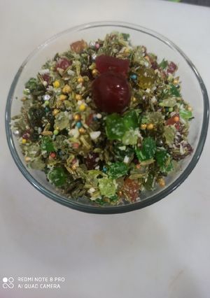 A picture of Pan mukhwas.