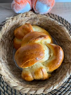 Une photo de Pain au lait tressée