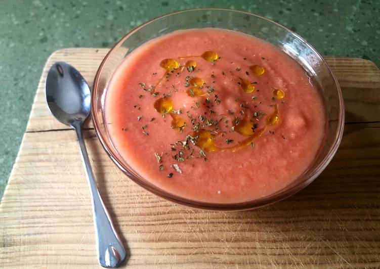 Salmorejo de manzana