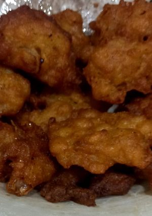 A picture of Leftover dal mash sa pakoray, (fritters).