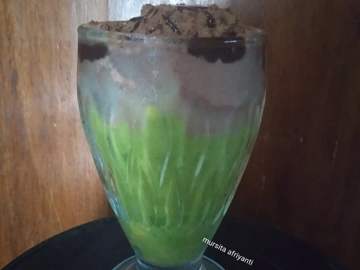 Cara Gampang Menyiapkan Resep Alpukat Kocok Milo yang Lezat Sekali Anti Ribet, Uenak Banget