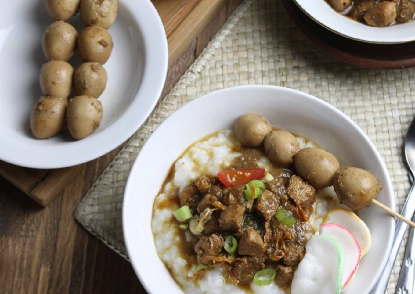 Bubur ayam semur