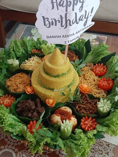 Foto resep Tumpeng Nasi Kuning