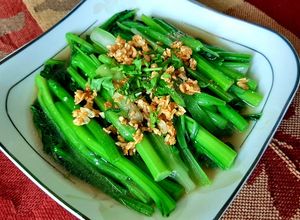 Hình của món CẢI NGỒNG XÀO TỎI DẦU MÈ.