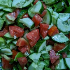 A picture of Fresh salad.