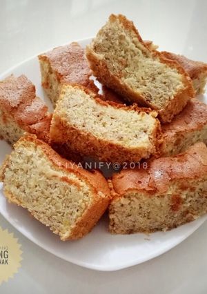 Foto resep Bolu pisang tepung beras simpel dan enak😋