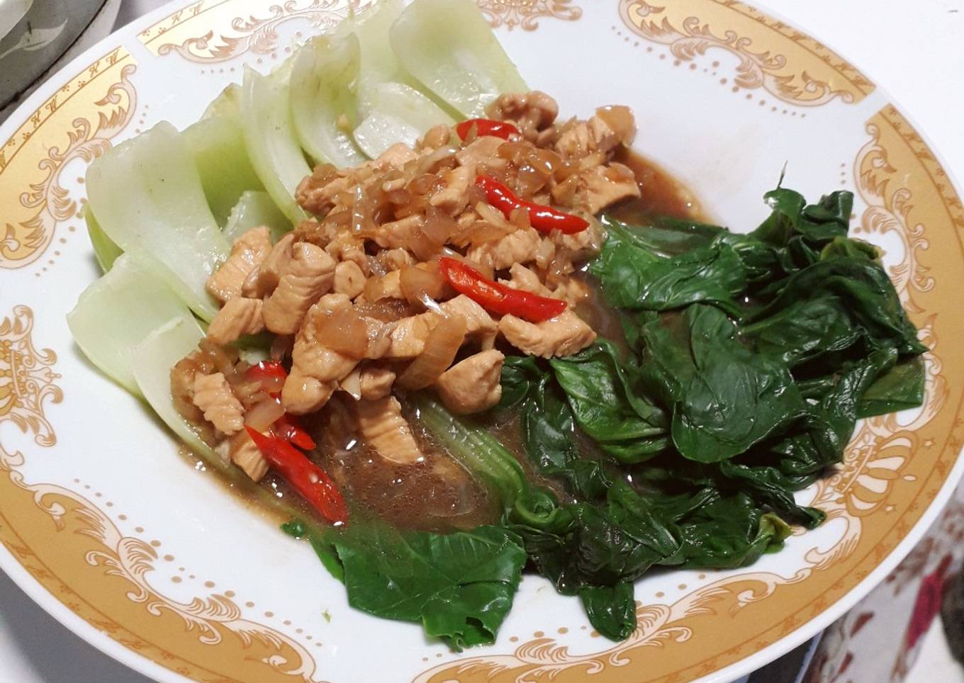 Pokcoy Siram Ayam Saus Tiram