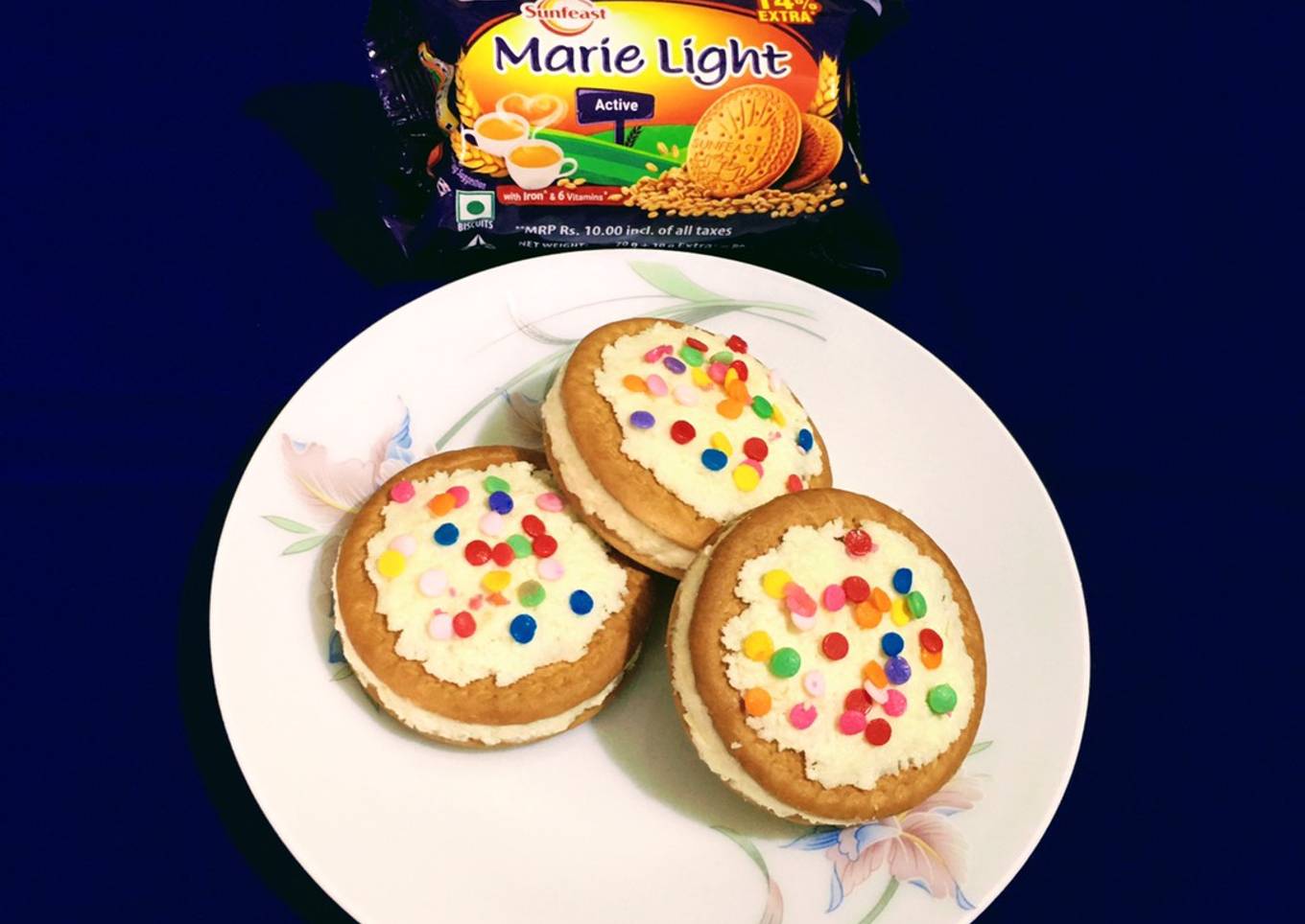 Biscuit Sandwich