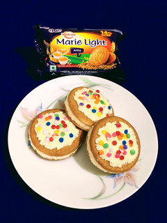 A picture of Biscuit Sandwich.