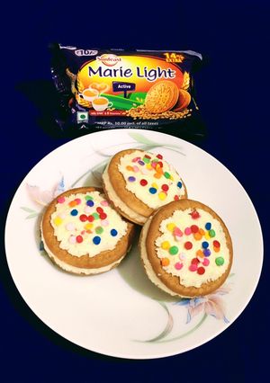 A picture of Biscuit Sandwich.