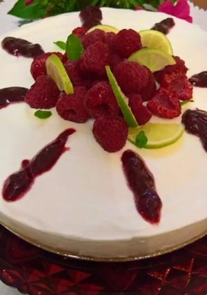 Foto di Cheesecake allo yogurt e lamponi