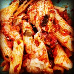 A picture of Chicken Parmesan Pasta.