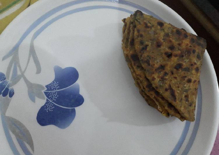 Methi pyaz paratha